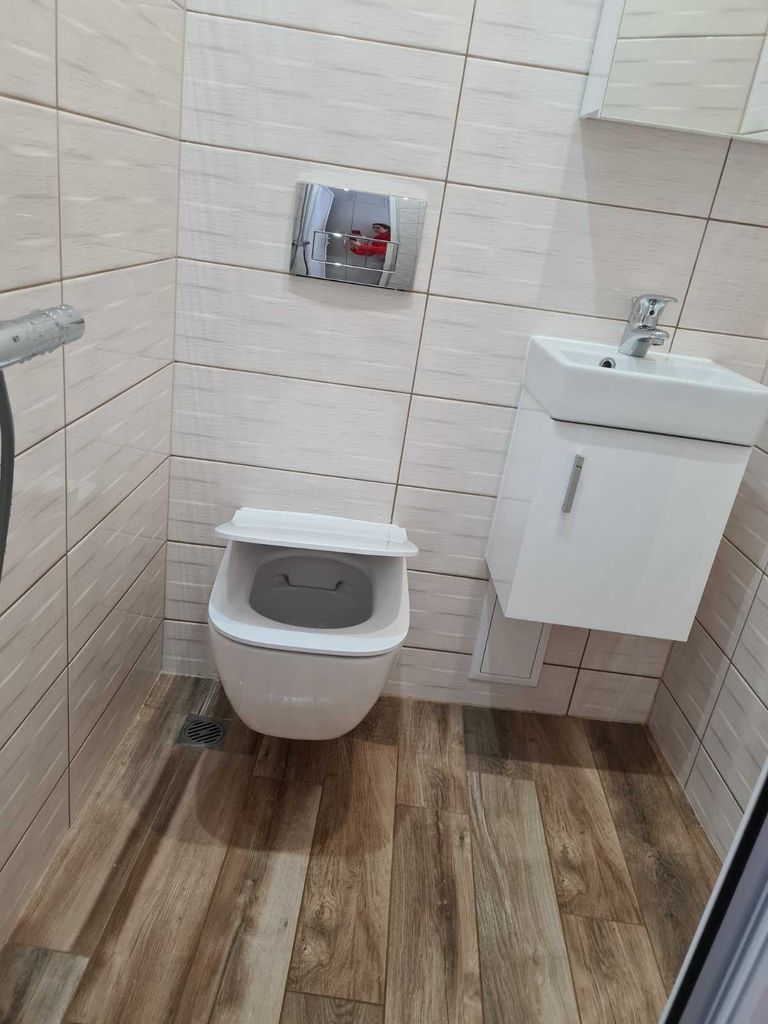 Дава се под наем  в Варна, Център - 12 кв.м за 204 € - Снимка #13