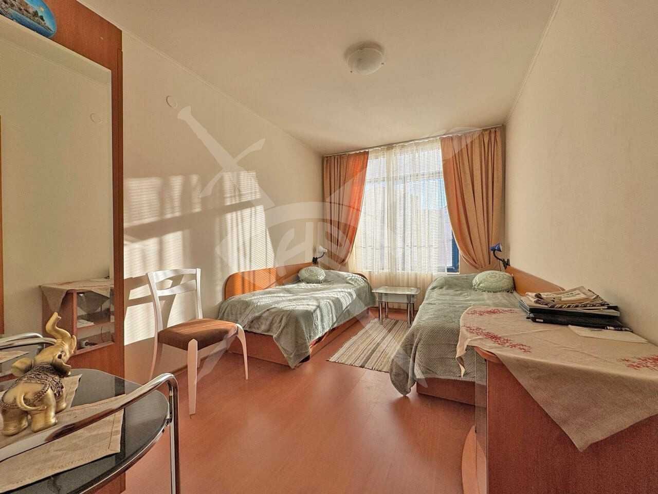 Продава се Тристаен апартамент в к.к. Слънчев бряг - 69 кв.м за 12029 €/кв.м - Снимка #2