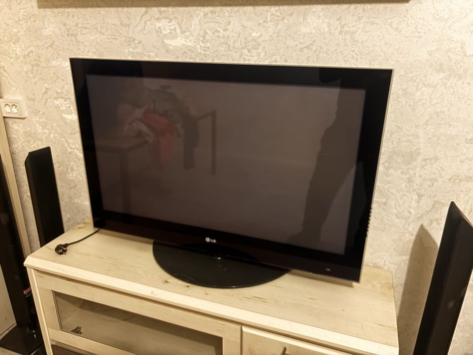 Телевизор ЖК фирмы LG