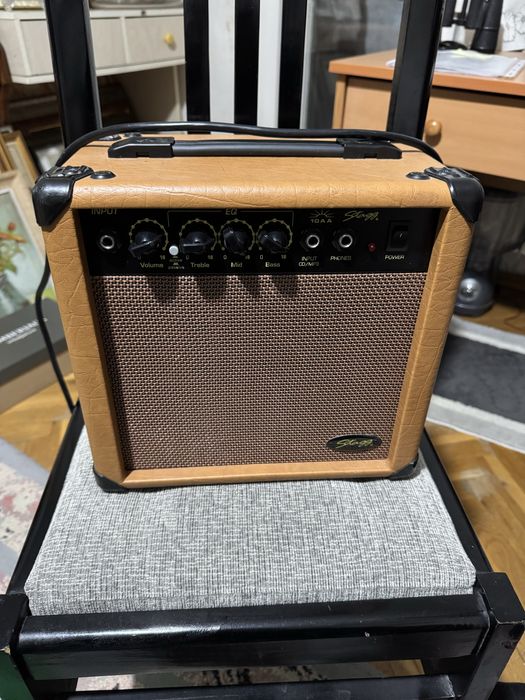 Усилвател Stagg 10AA / кубе за китара