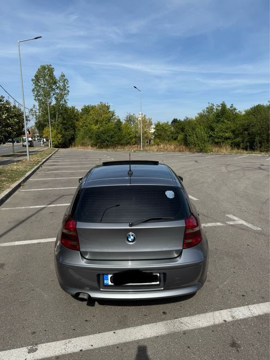 BMW Seria 1 118D – 2011 | Pachet Sport, Trapa Panoramică