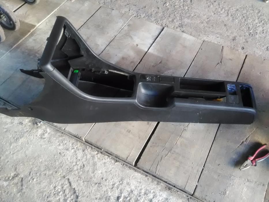 кори под купето ауди а4б6 01-05г