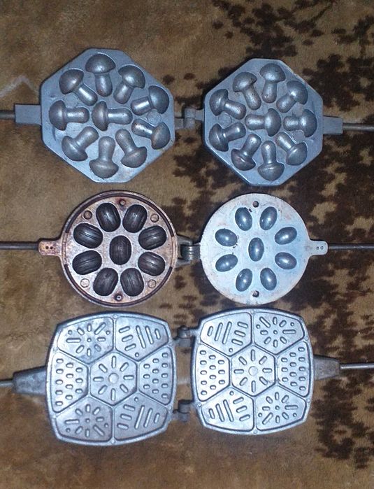 Продам вафильница орешница