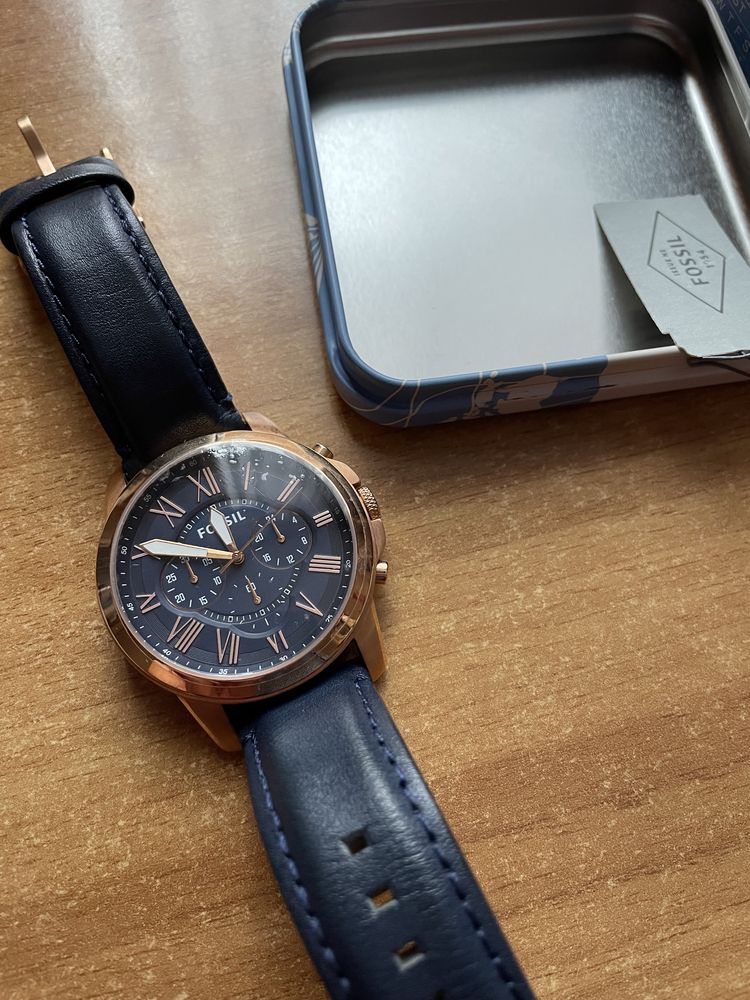 Часовник FOSSIL