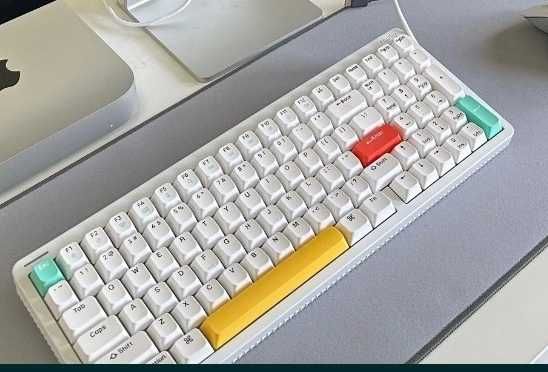 NuPhy Halo96 Wireless Mechanical Keyboard , нова 100лв