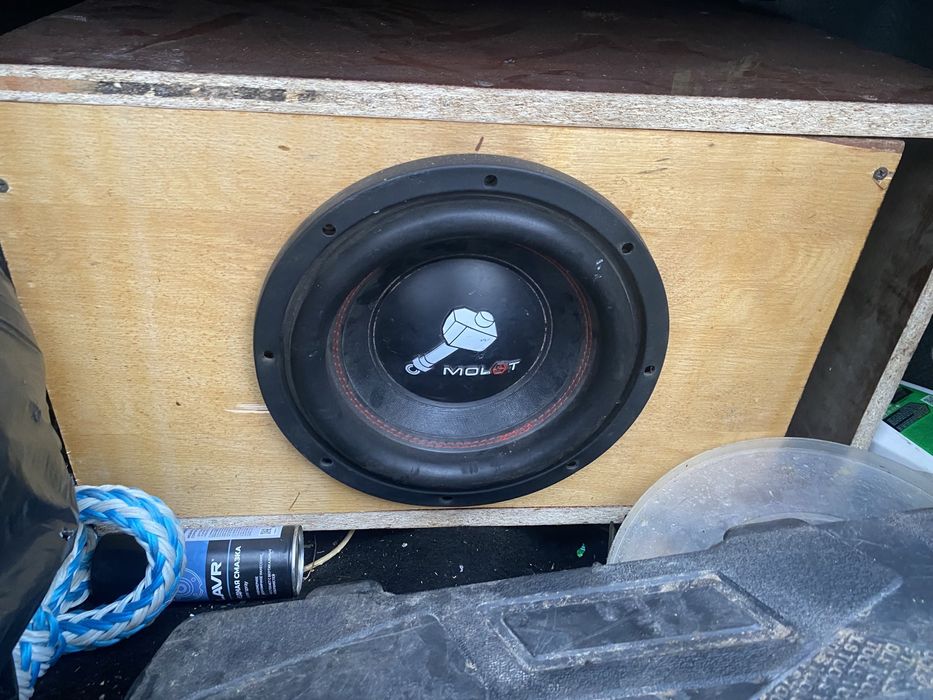 Продам сабвуфер