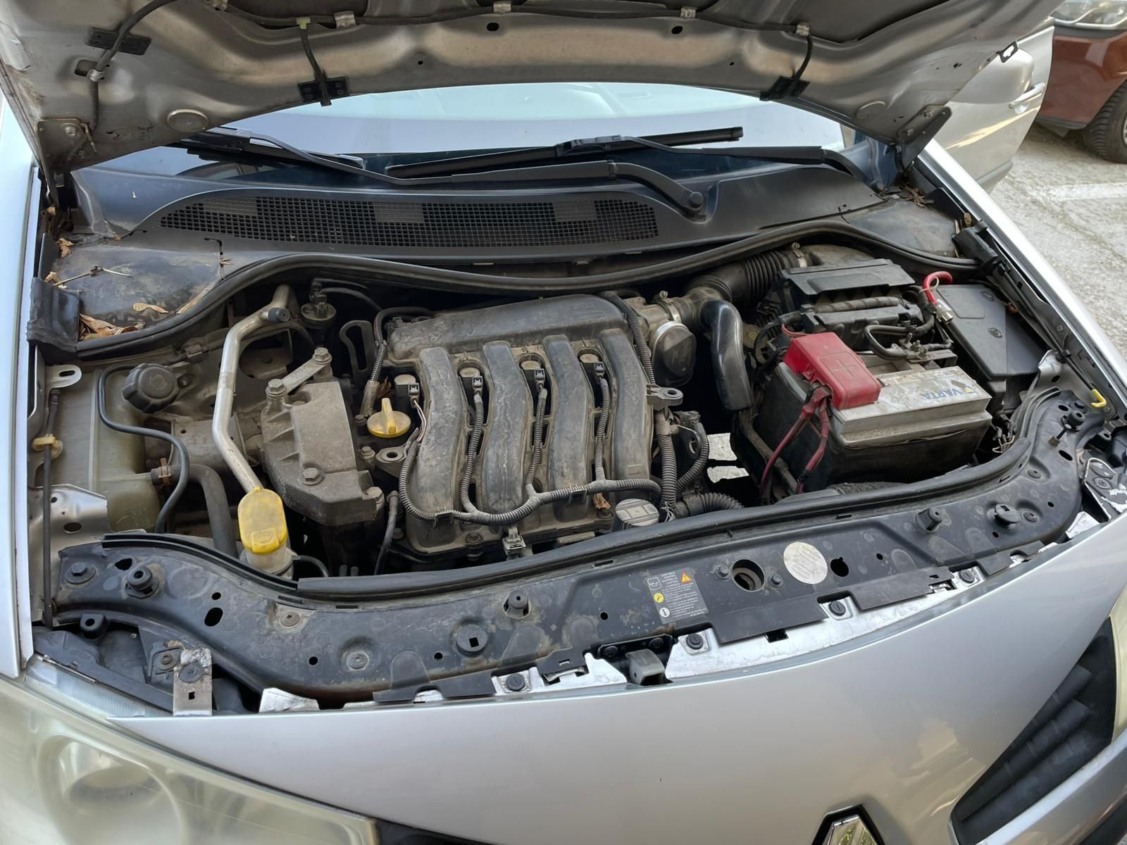 Vând Renault megane 2