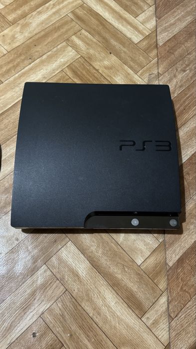 Продаю PlayStation 3 slim