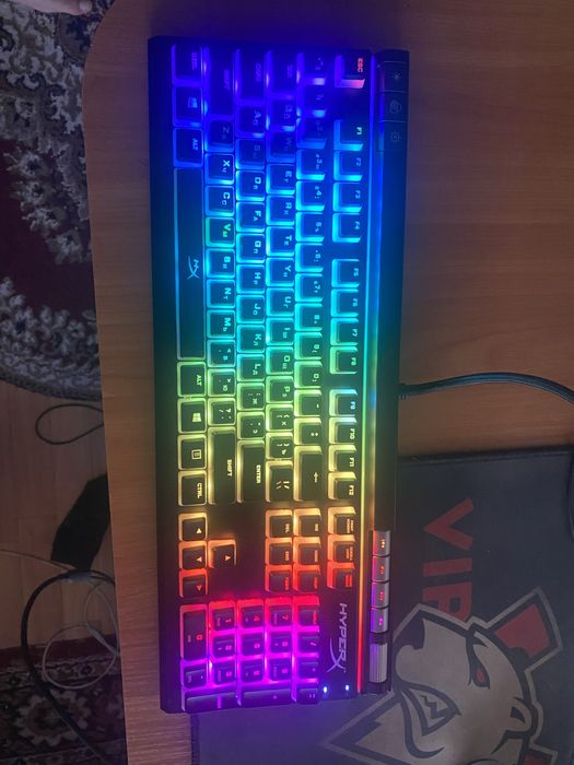 Продам клавиатуру Hyper X Alloy Elite 2