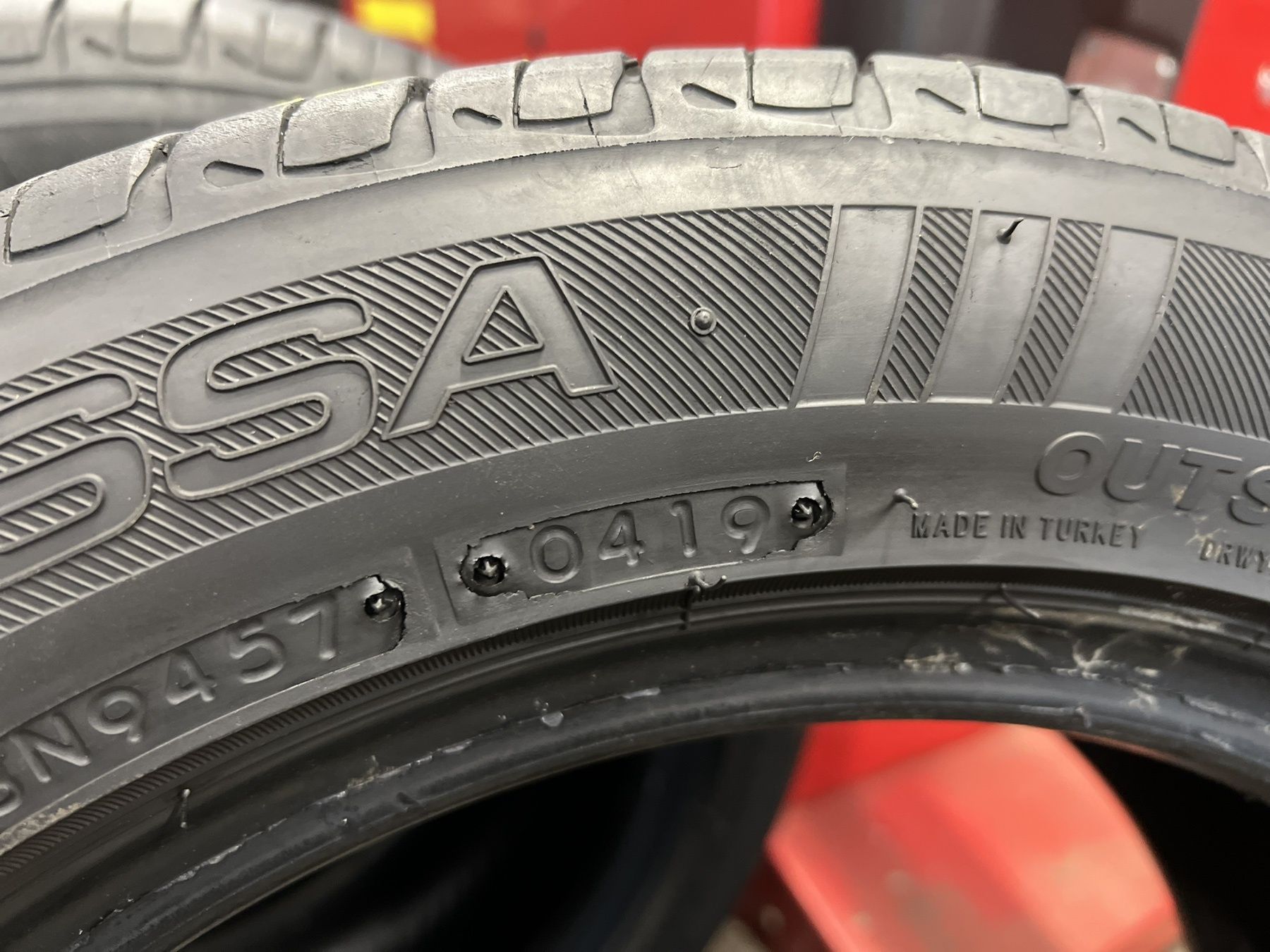 Летни гуми 195/55 R15 Lassa