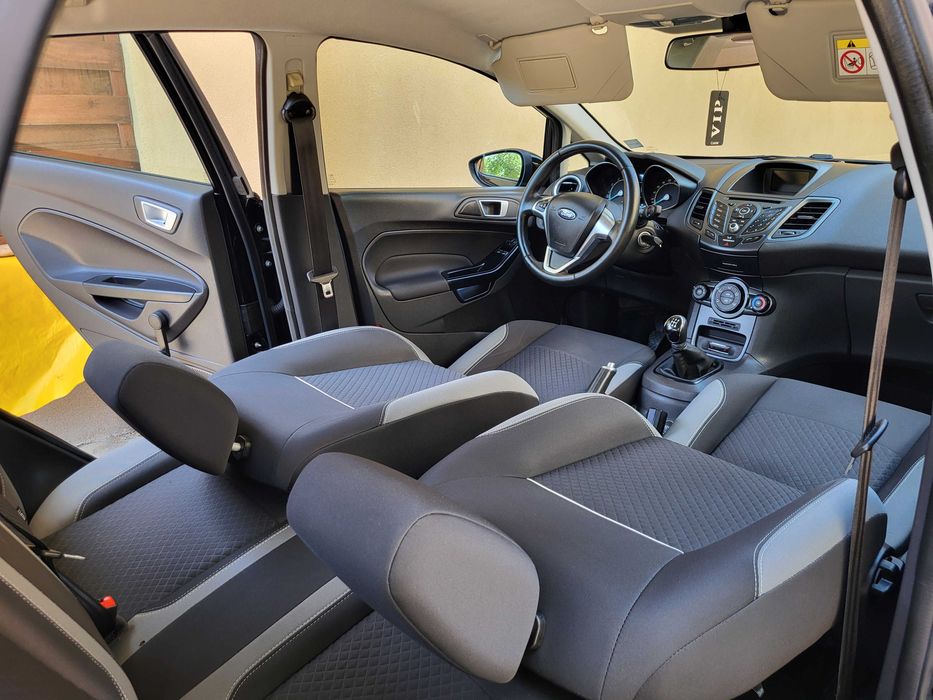 Ford Fiesta 1.3 Benzina 85 cp  2017 EURO 6 LED Senzori Germania