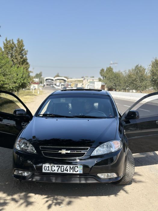 Lacceti gentra 2023 L\style