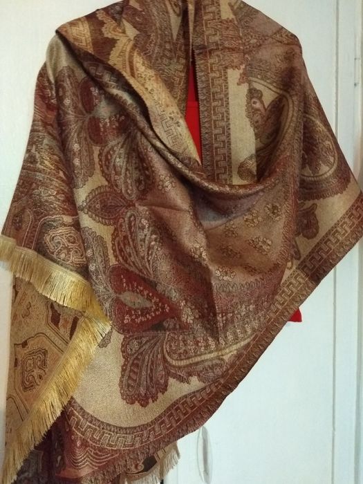 Продается палантин