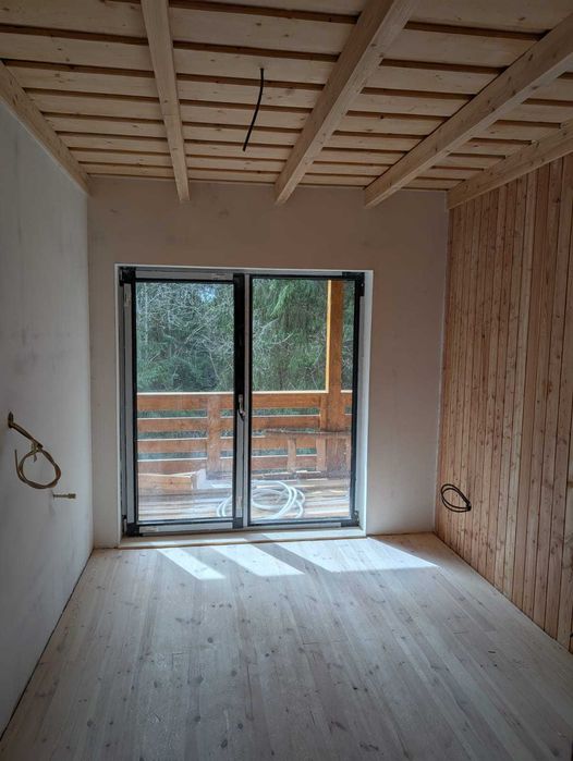 Oferta - Constructie Noua de vanzare cu 7 dormitoare preț 709euro mp