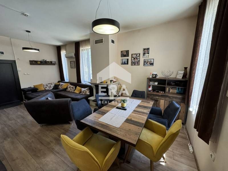 Продава се Къща в Варна, Виница - 152 кв.м за 1546 €/кв.м - Снимка #2