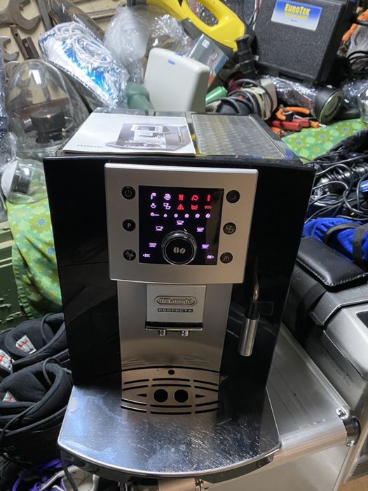 Delonghi Perfecta Cappuccino ESAM5400