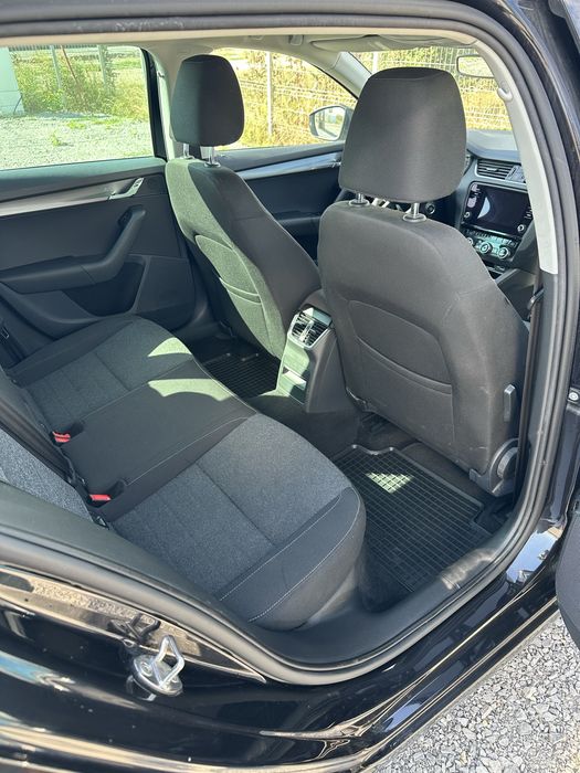 Skoda Octavia kombi 2.0 TDI automata