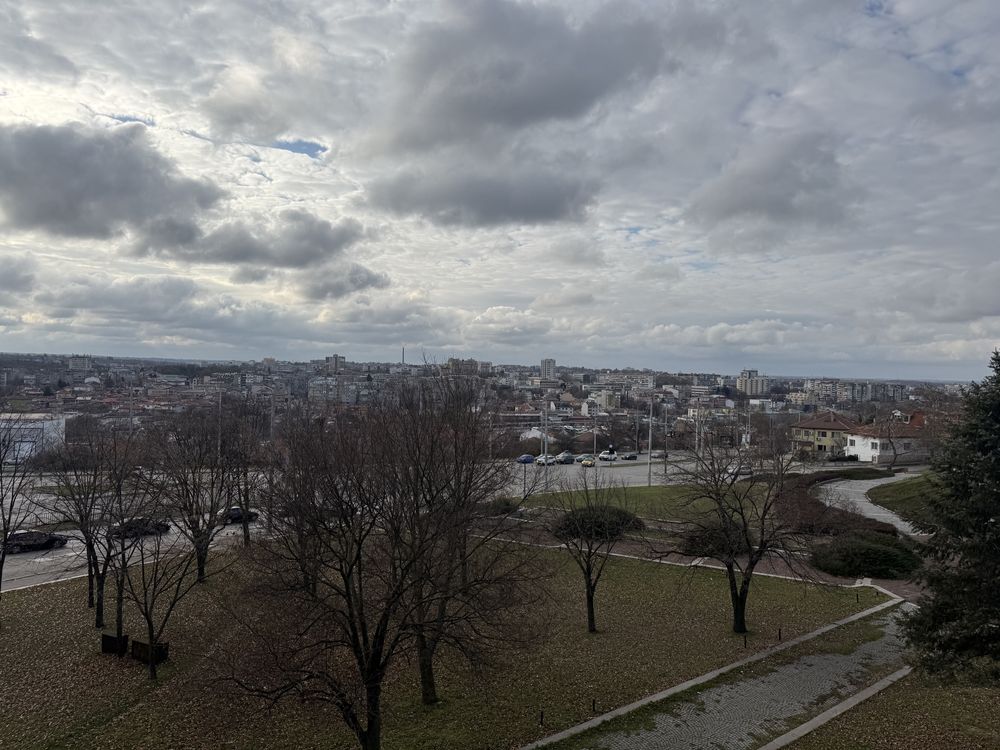 Тристаен апартамент в Добрич, Ж.К Дружба 1