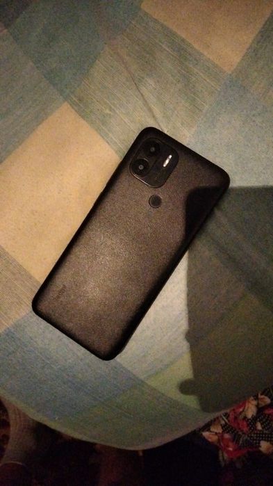 Продам телефон Redmi A2+
