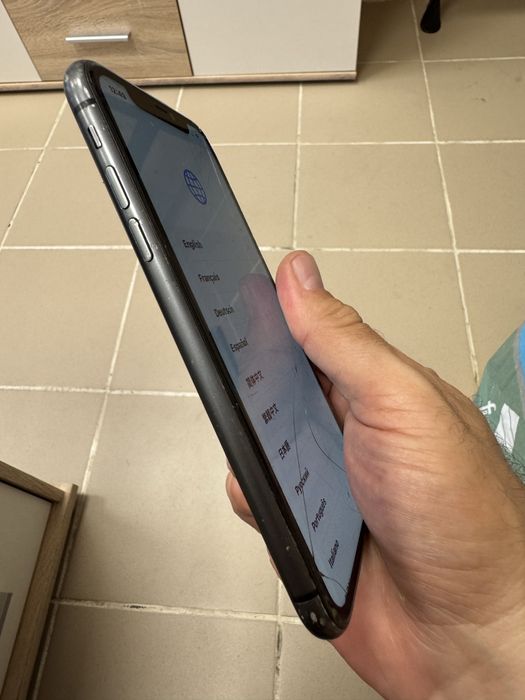 iPhone 11 64gb - заключен