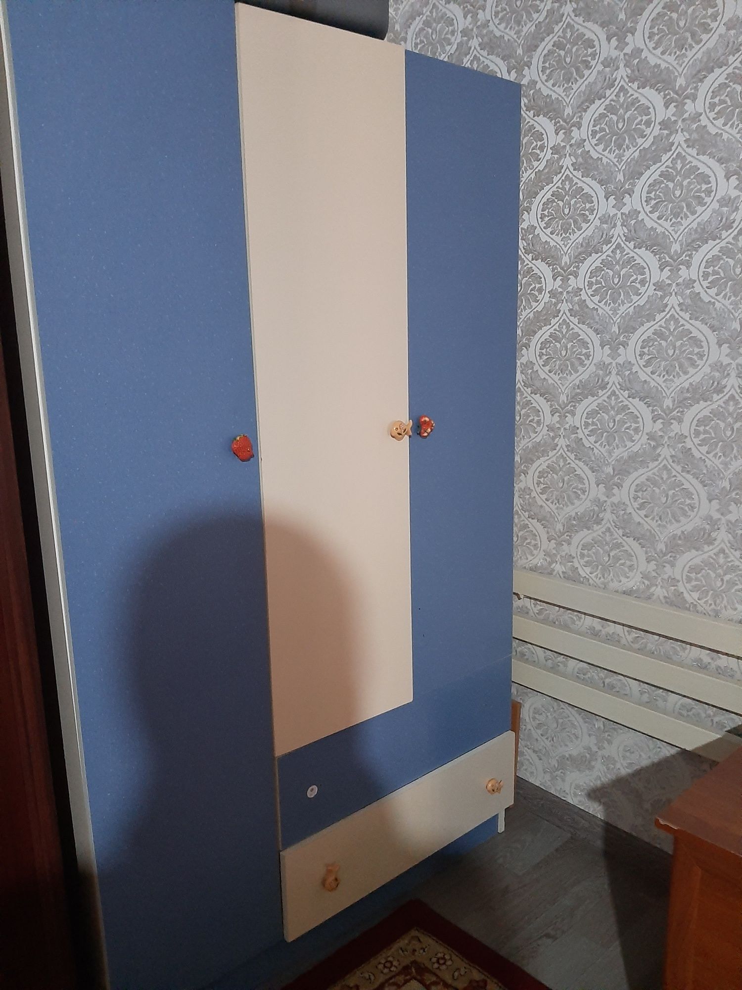 Продам детскую мебель