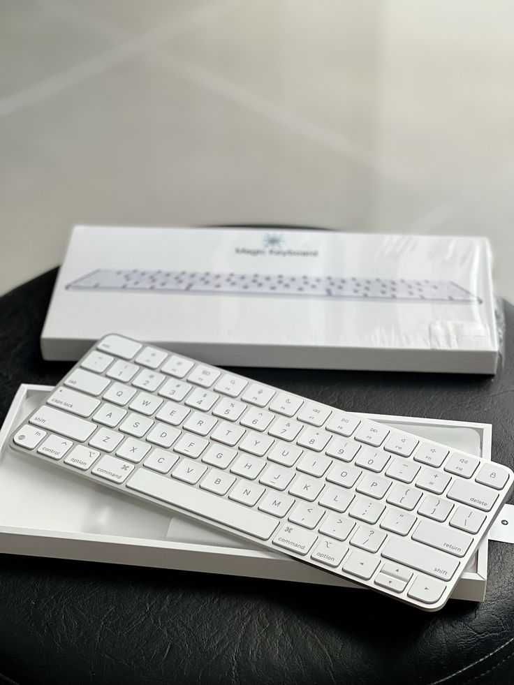 Apple Magic Keyboard with Touch ID