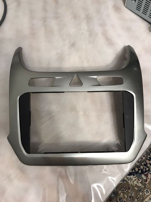 Продам запчасти на кобальт