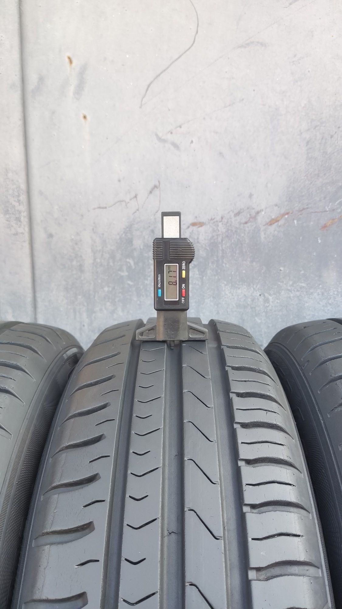 4бр. летни гуми 185/65/15 Falken Sincera
dot22
8mm 
Добро състояние на