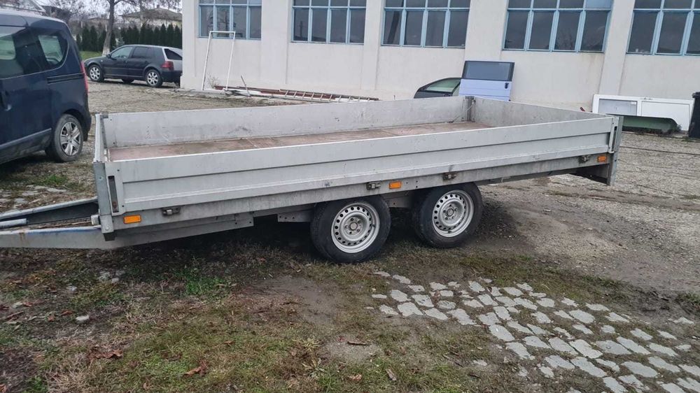 Vand remorca auto 2,7 t