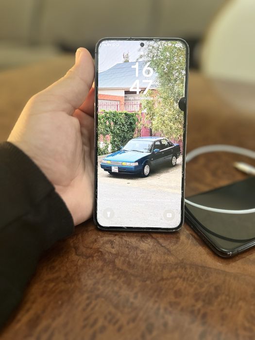 Продаю два телефона Iphone Х самсунг с23+
