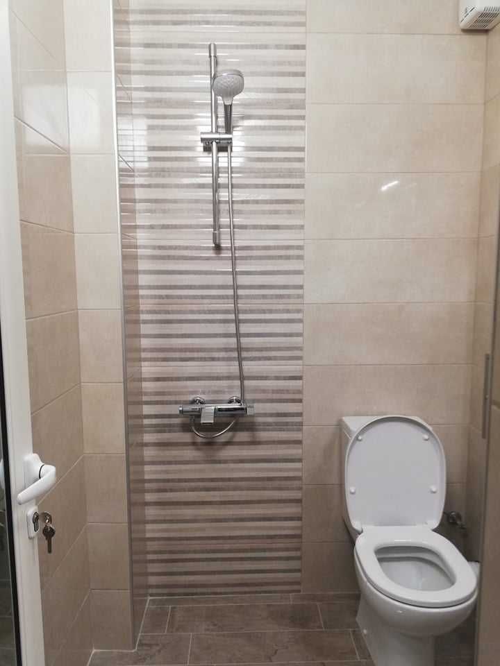 Дава се под наем Двустаен апартамент в Пловдив, Център - 60 кв.м за 325 € - Снимка #5