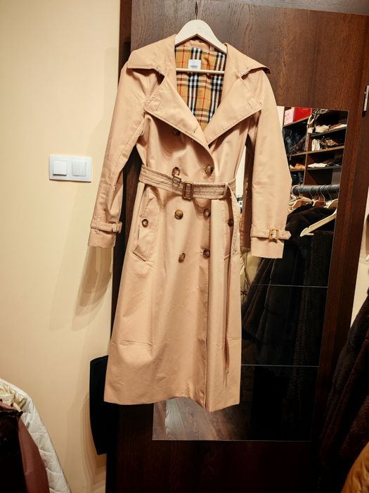 Шлифер Burberry водоустойчив
