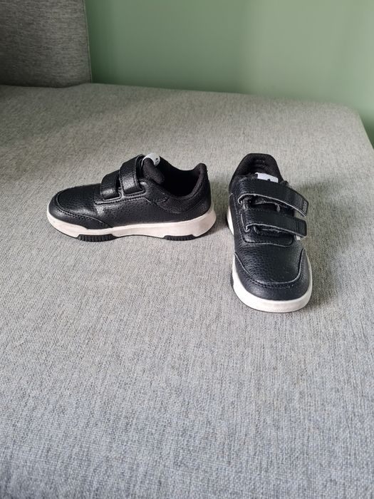 Маратонки Adidas