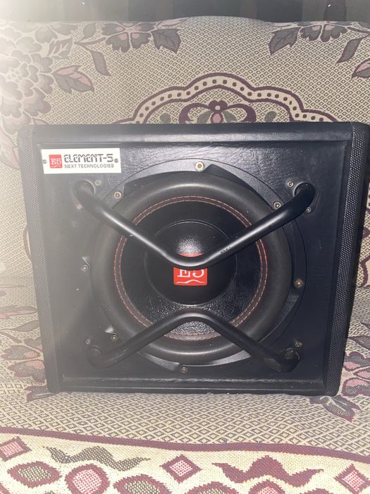 Продам Саббуфер колонку Element5