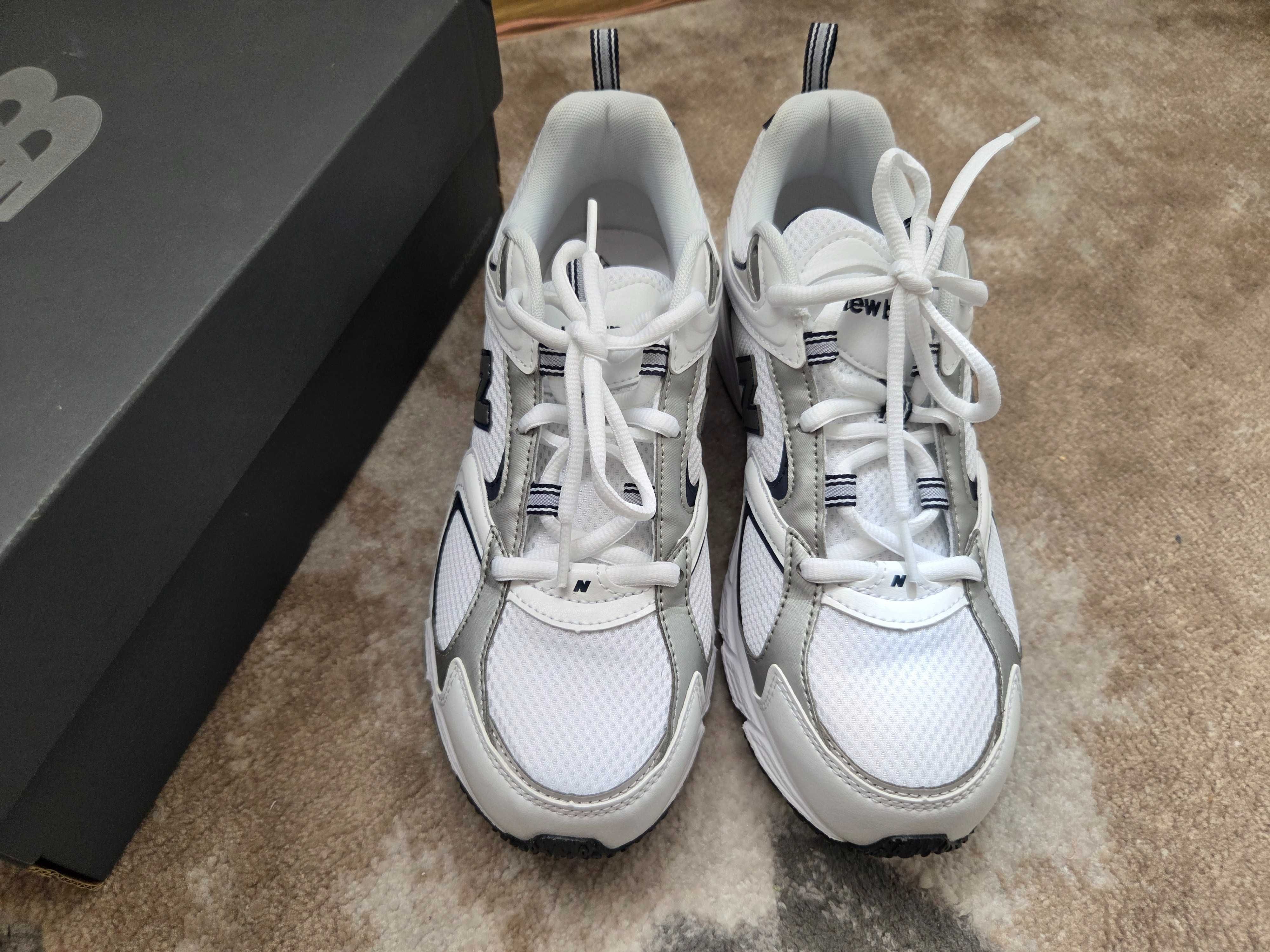 Маратонки New Balance 408
