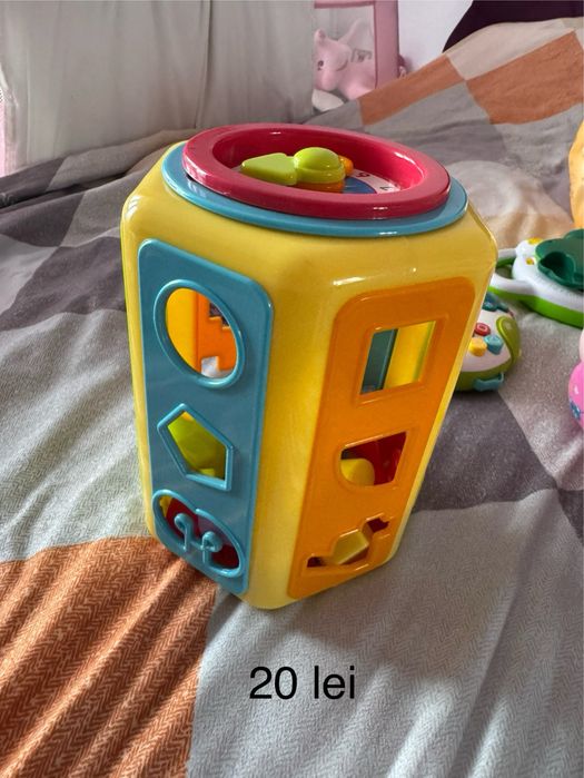 Jucarii interactive bebelusi