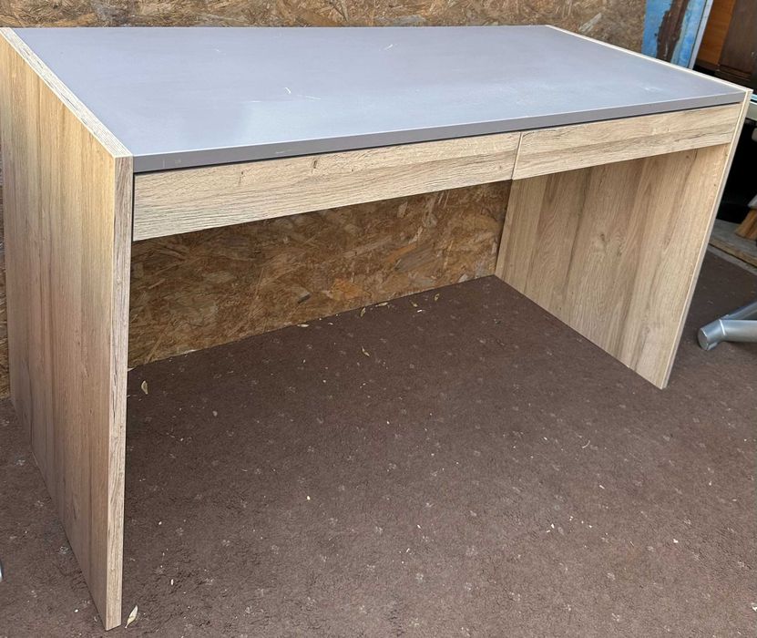 Birou Solid cu 2 sertare; Masa de lucru cu blat 135x60 cm