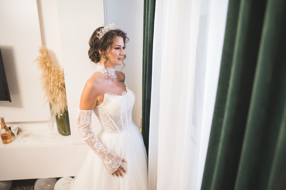 Vand Rochie de mireasa superba in stare impecabila