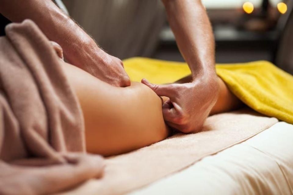 Masaj la Domiciliu - anticelulitic relaxare terapeutic - pentru FEMEI