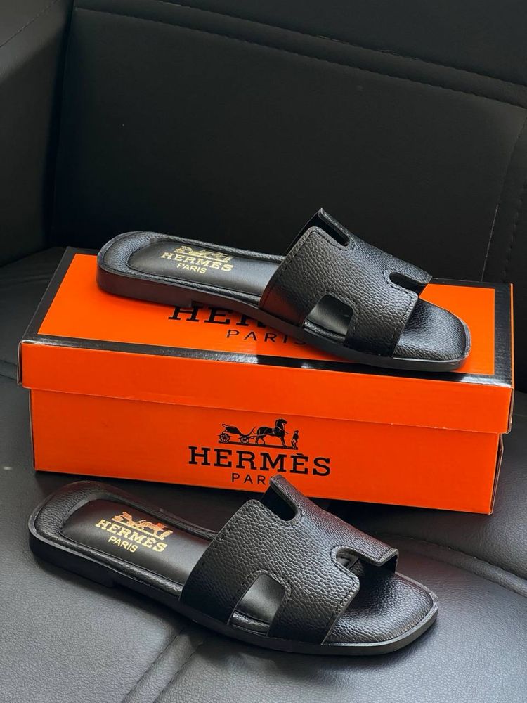 Papuci Hermes Noi !!! Marimi 36/41 !!!