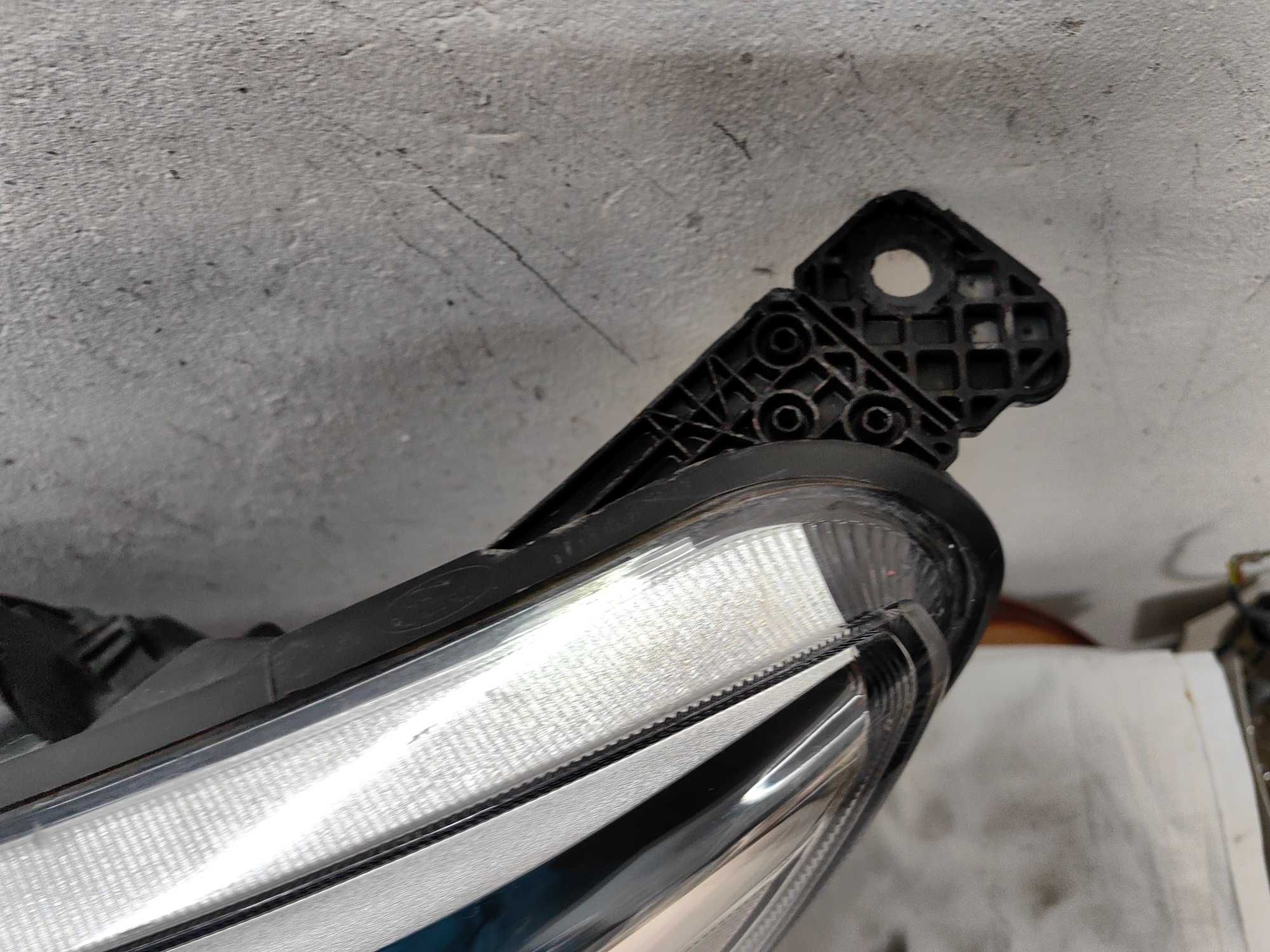 Оригинален фар Форд Фокус  Ford Focus Led
