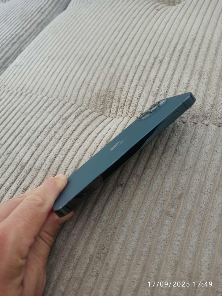 Iphone 12 Pro Като Нов