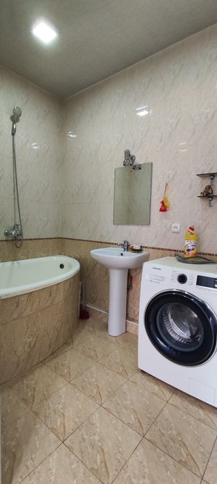 ИПОТЕКА • ПРОДАЁТСЯ, Мирабад, Центр,  145-школа, 2-комнатная квартира