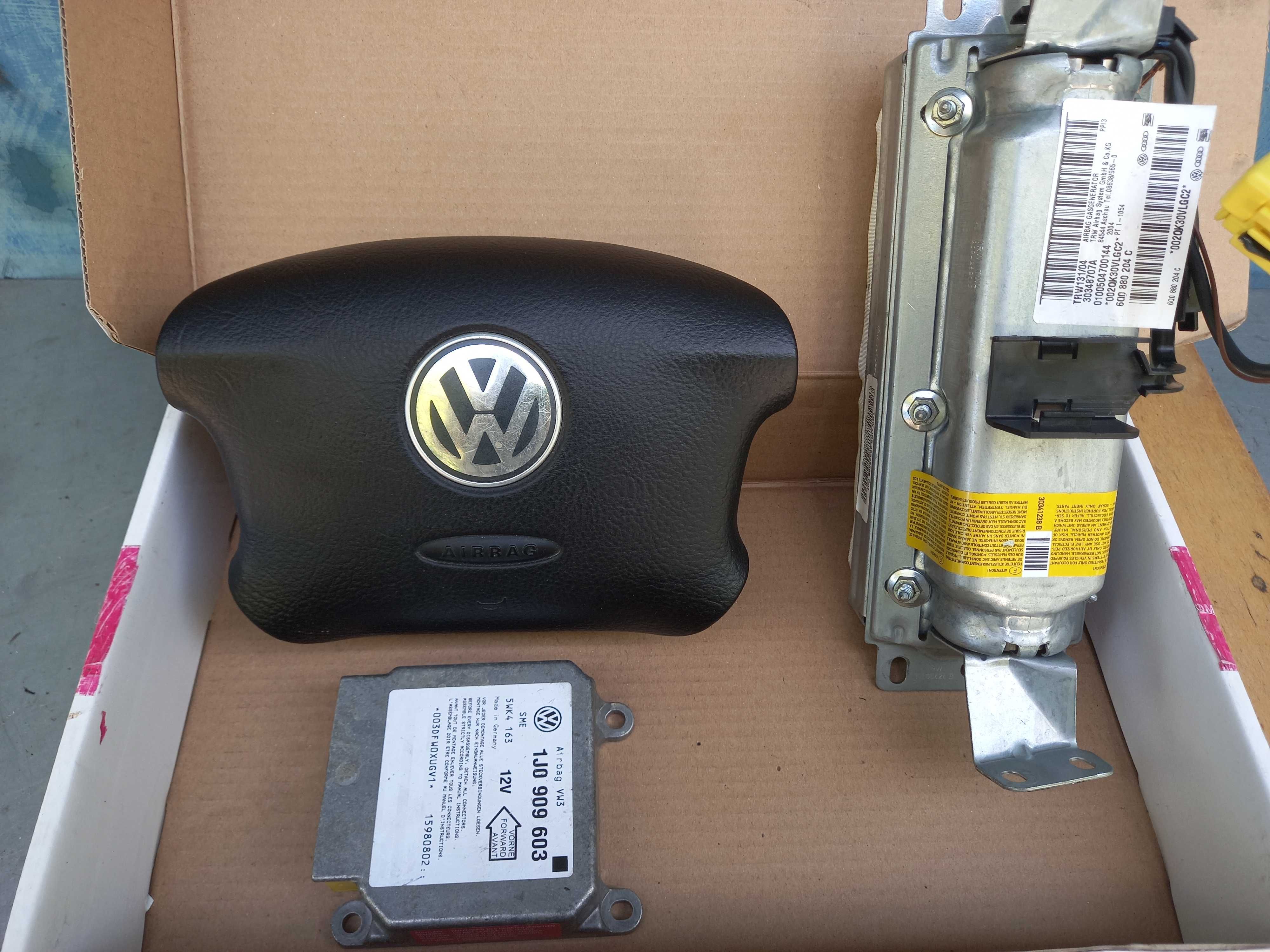 Vw Golf 4 Passat B5.5, airbag sofer, kit volan pasager ecu.