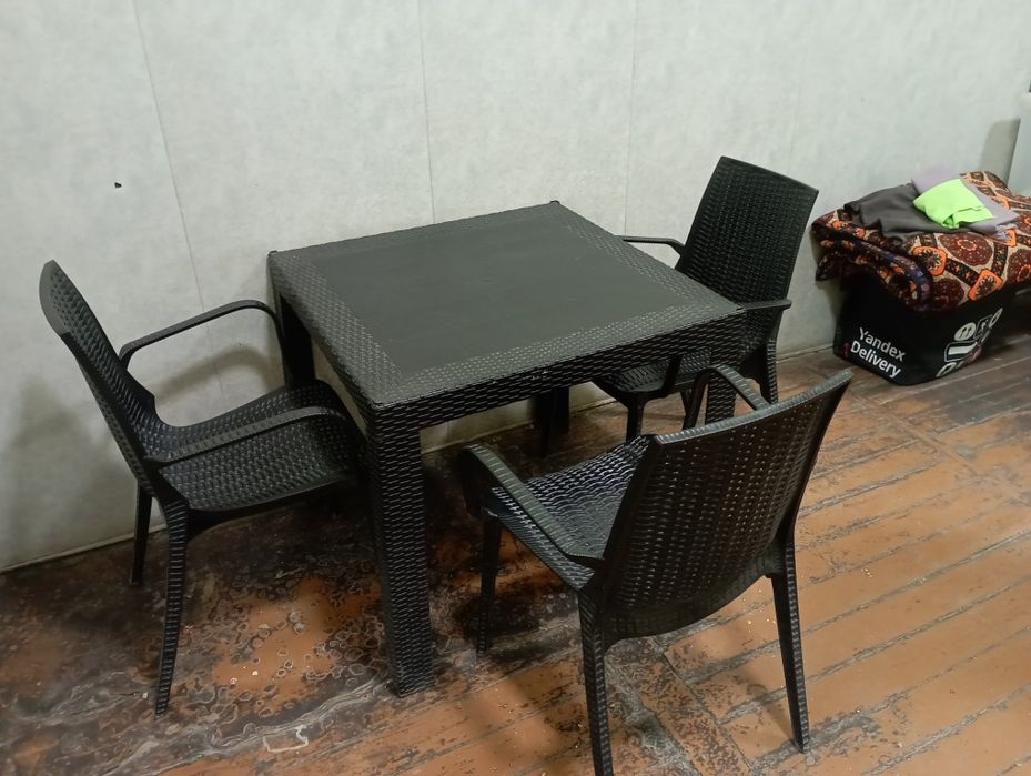 Стол и стуля 10 комплектов