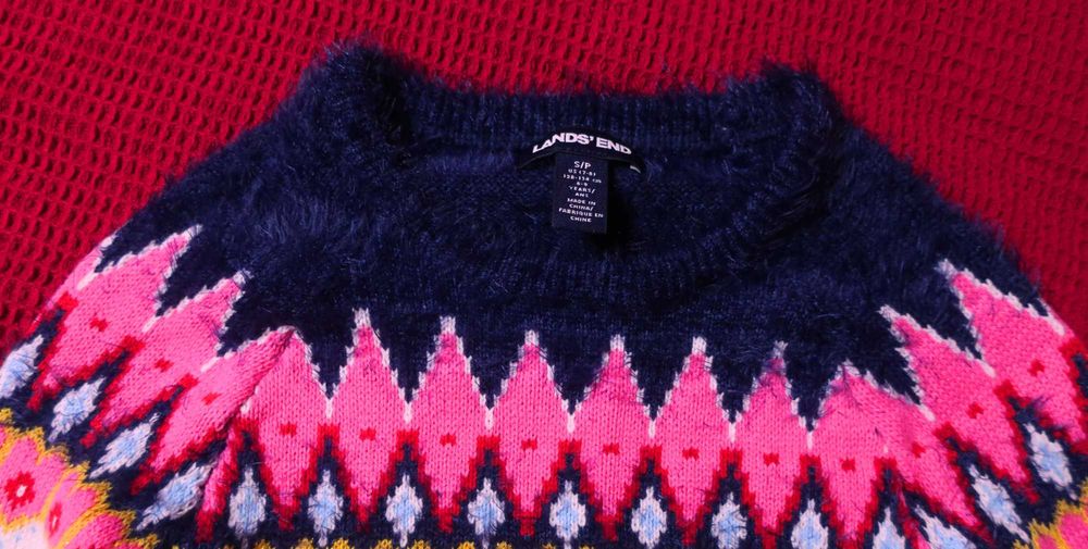 Pulover Craciun,made in UK,fete,7-8-9 ani,nou fara etichet