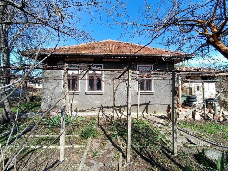 Продава се Къща в с. Драгижево, Област Велико Търново - 70 кв.м за 509 €/кв.м - Снимка #1