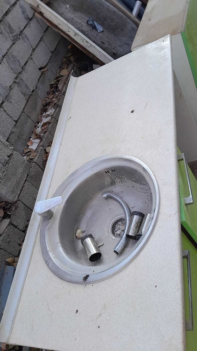 Продается Кухиний мебель Б/У