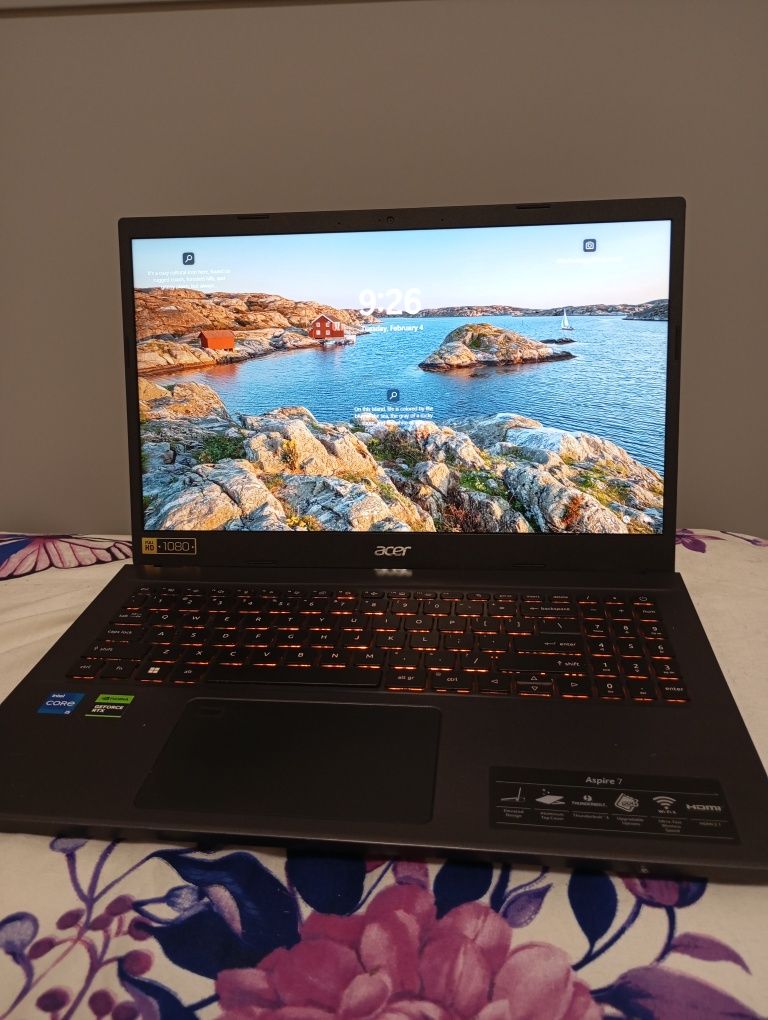 Vând Laptop Gaming Acer aspire 7