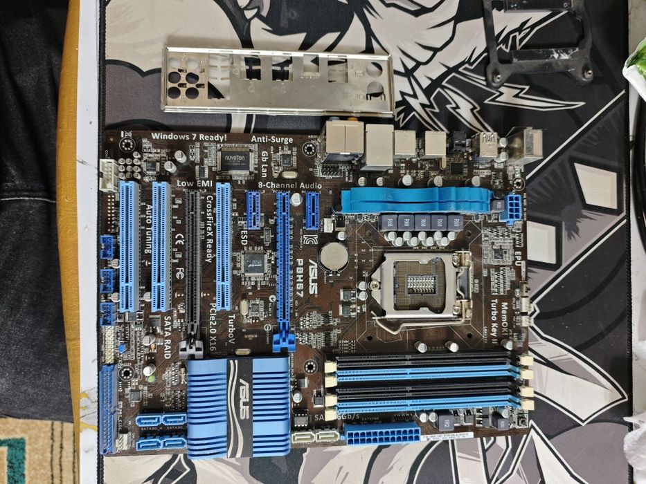 Материнская плата asus p8h67